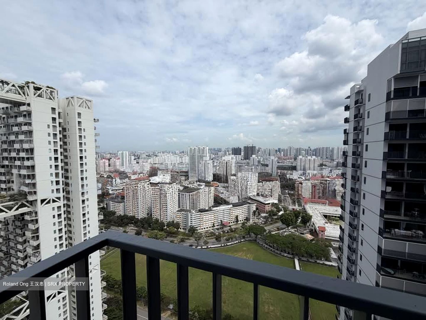 Sky Vue (D20), Condominium #576139351